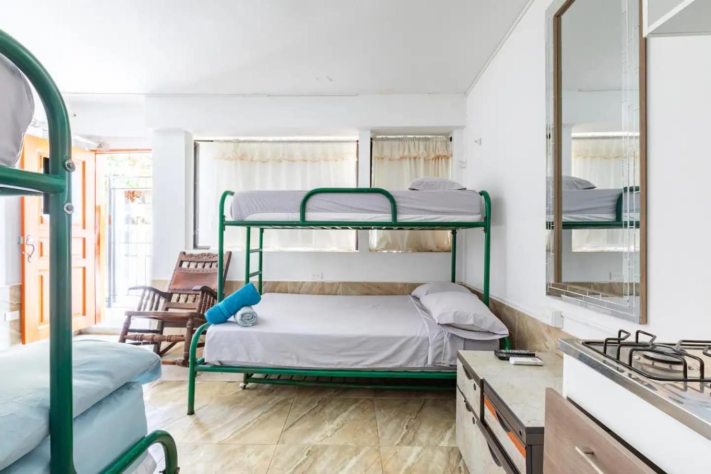 Alborada Hostel B&B Санта-Марта Экстерьер фото